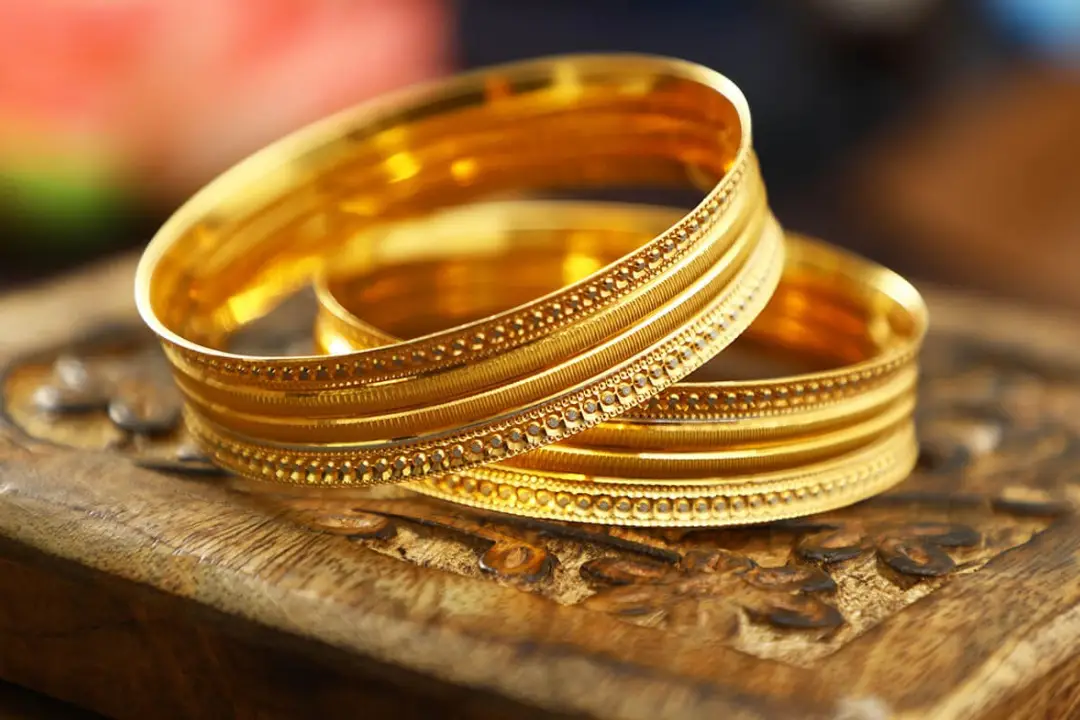 What Makes Pre-Owned Gold Jewellery Different from New Gold?